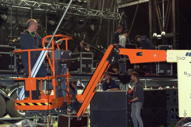 Démontage grand scène © Corinne Girard
