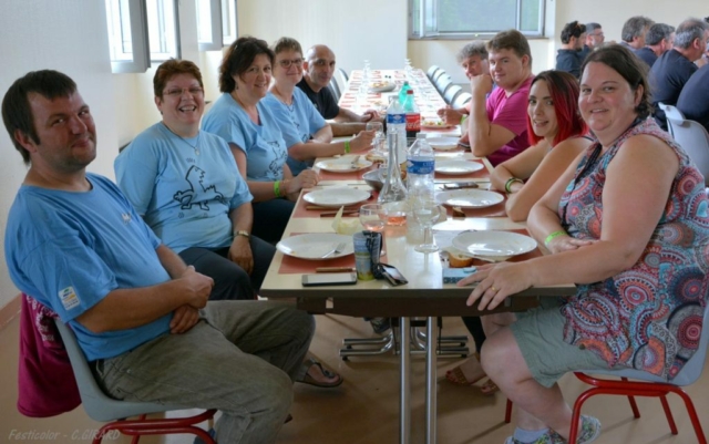 A table ! © Corinne Girard