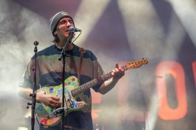 Concert Léonie à Festicolor 2025 @ Forumsdesphotos