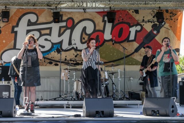 Concert Lukaz Sisters à Festicolor 2025 @ Forumsdesphotos